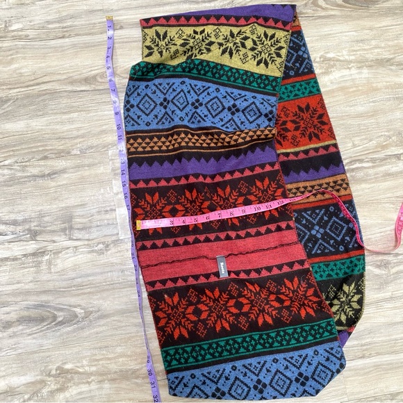 ⭐️SOLD⭐️Festive Roots infinity fleece scarf w folk/prairie/country/cottage vibe - Picture 13 of 13